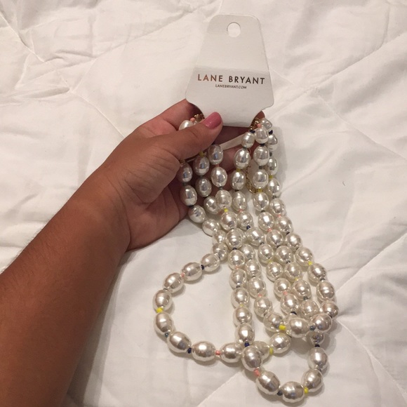 Lane Bryant necklace. (Costume Jewelry) - Picture 2 of 4